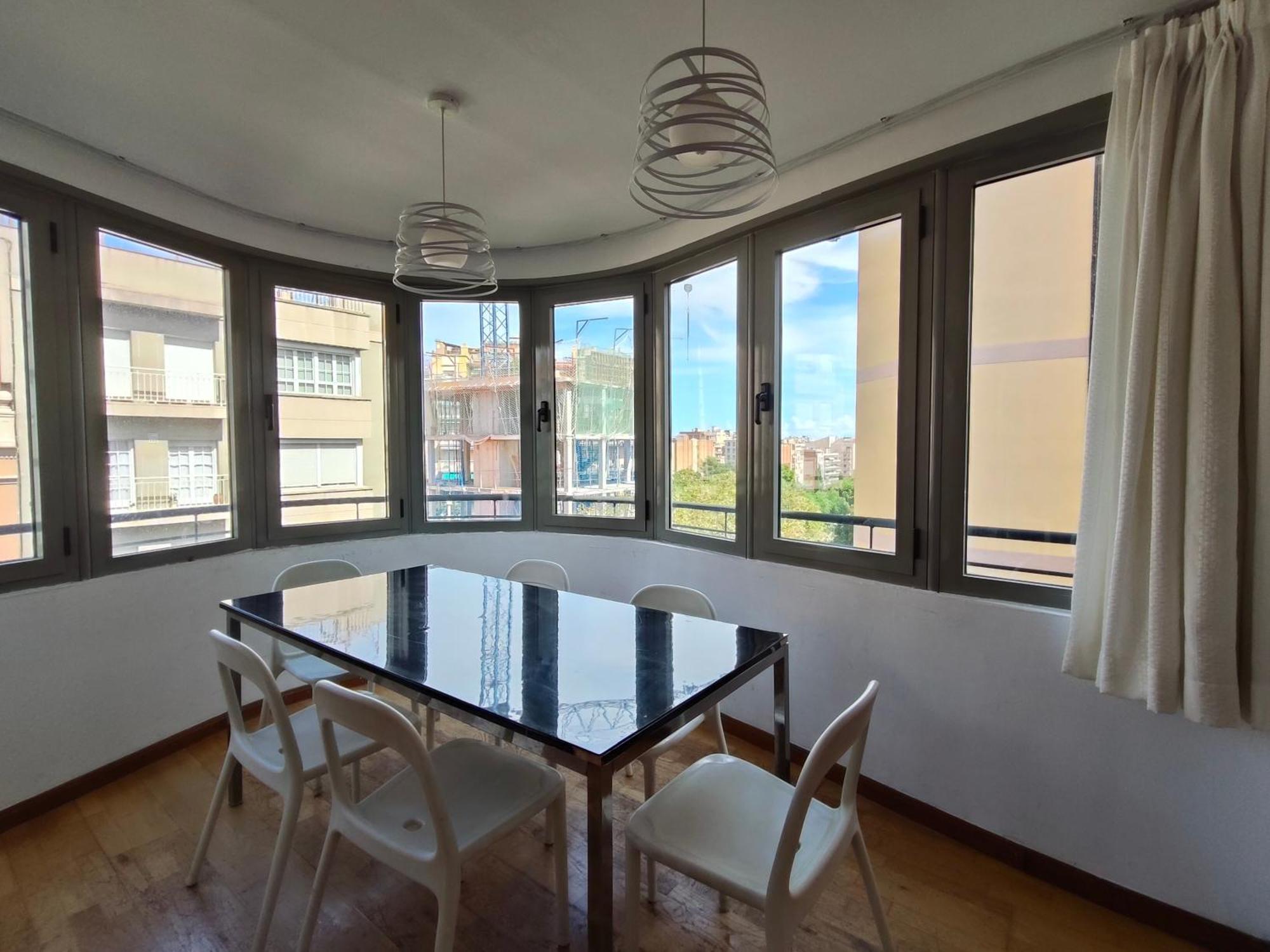 Sagrada Familia Apartment 265 — Photos 2